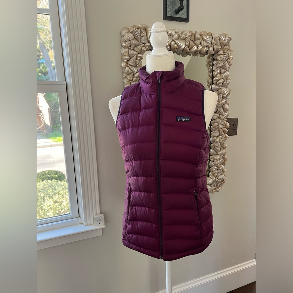 Patagonia Puffer Vest - Kids' Size XL (14) - Plum - Thick Duck Down